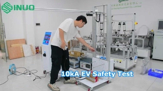 Que se passe-t-il lorsqu'un connecteur EV fait face à un impact de bille d'acier de 0,535 kg ?